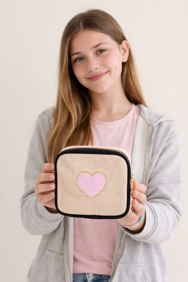 Mini Care Canvas Pouch Negro - So Aesthetic!