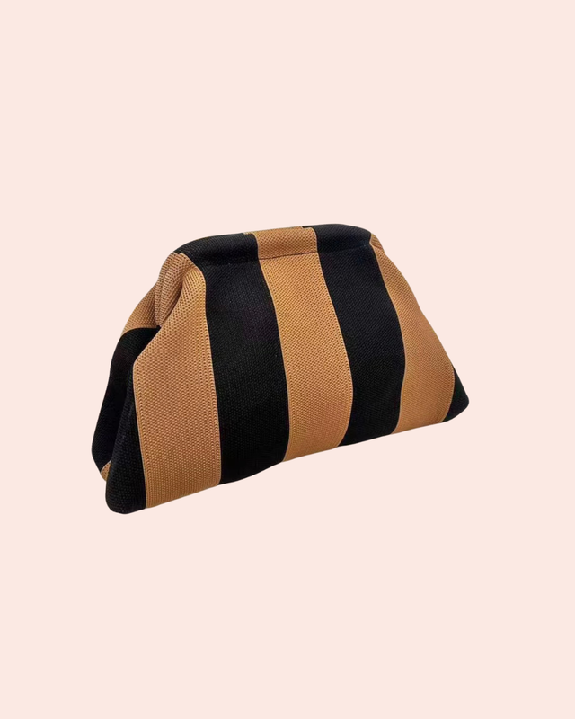 Maxi Pouch Brown- So Aesthetic!