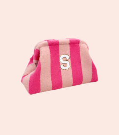 Maxi Pouch Fuscia- So Aesthetic!