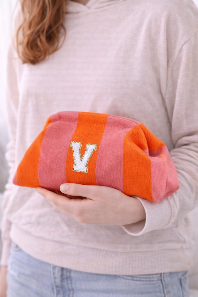 Maxi Pouch Pink- So Aesthetic!