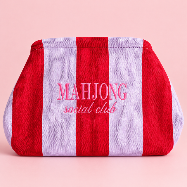 Signature Maxi Pouch Mahjong- Bordado