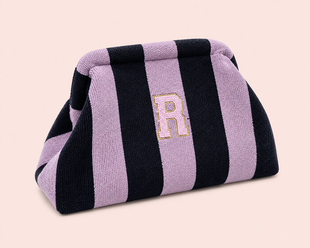Maxi Pouch Plush Black- So Aesthetic!